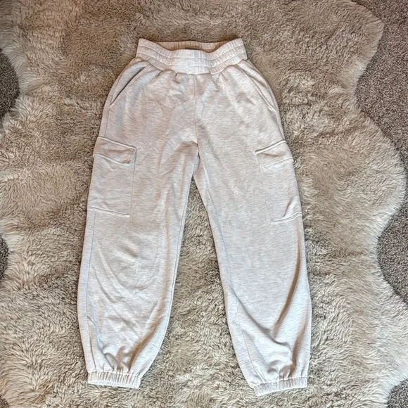 Varley Cargo DoubleSoft Knit High Rise 25" Jogger Pants - Picture 2 of 4